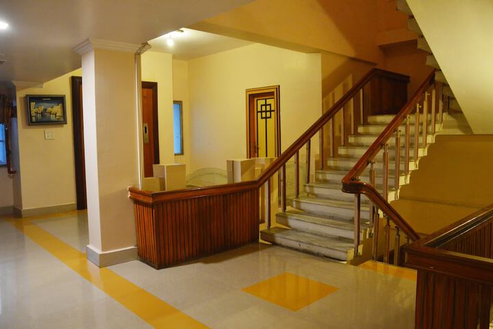 Hotel 2 of 43