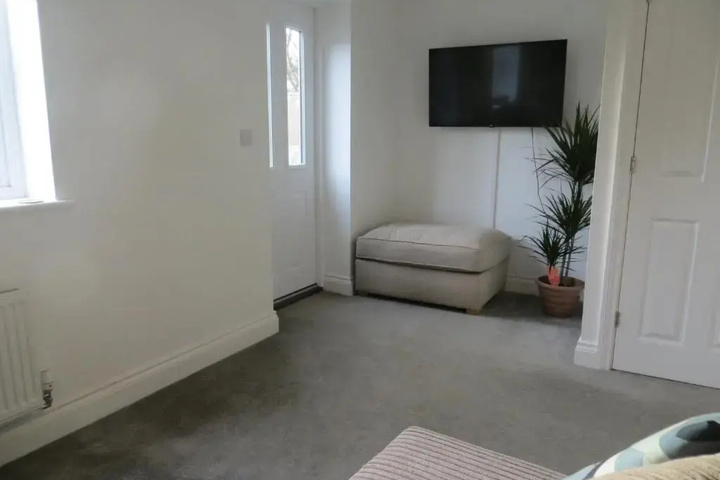 Room 3 of 11