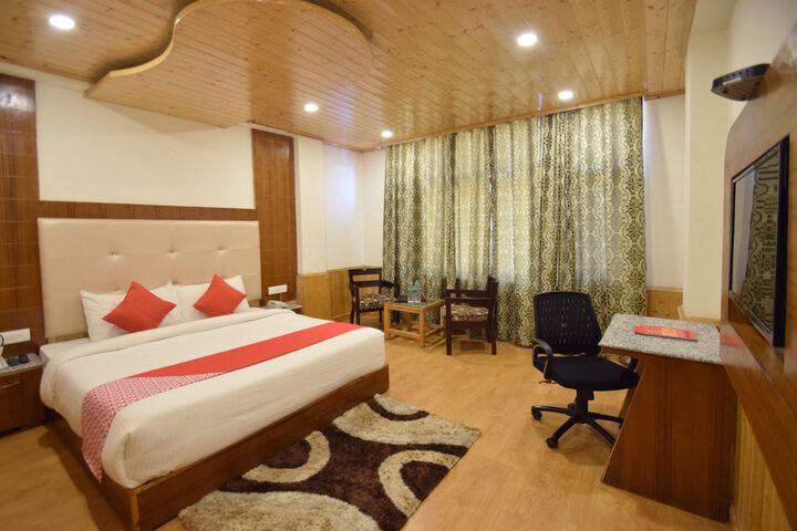 Room 5 of 25