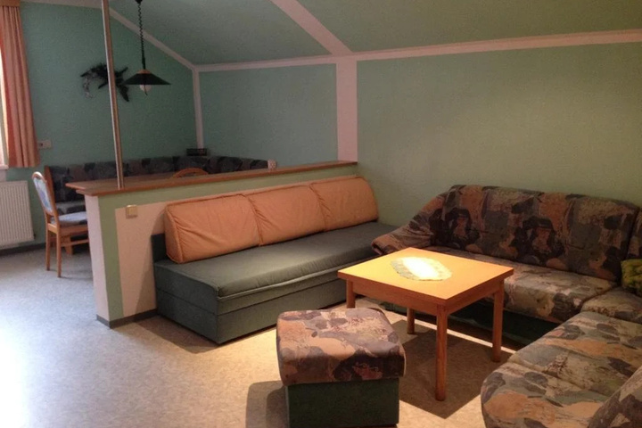 Room 2 of 13