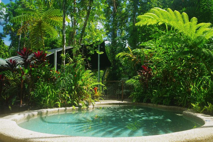 Pools & Facilities