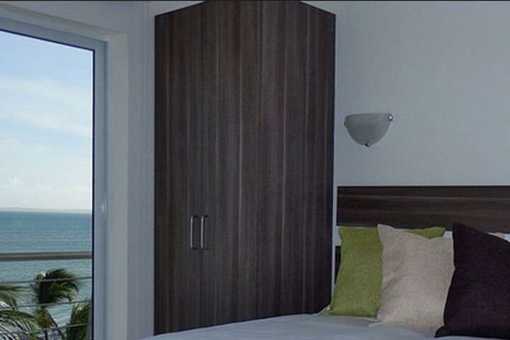 Room 7 of 43