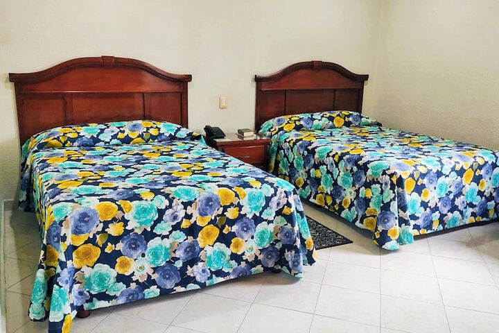 Room 2 of 24