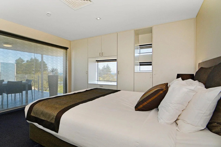 guest_rooms