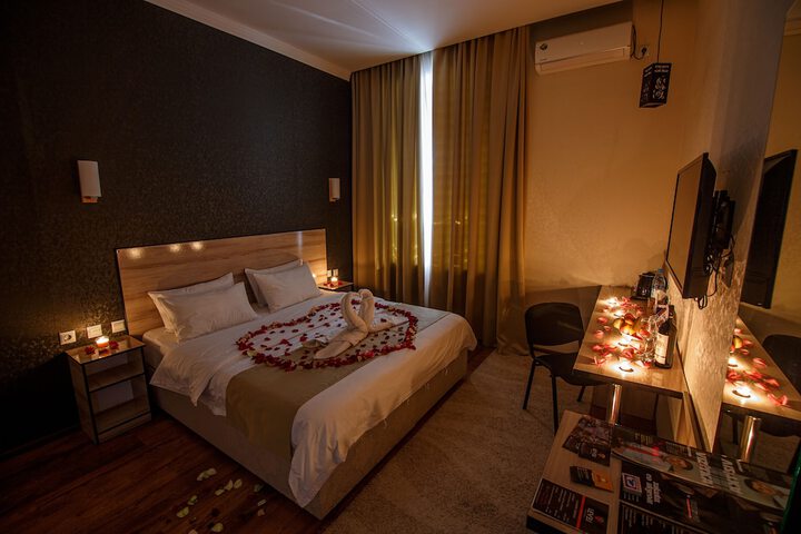 Room 12 of 44