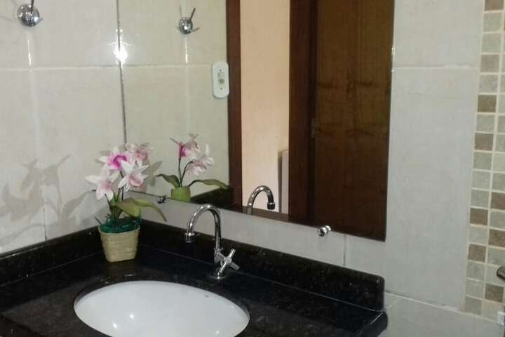 Room 14 of 25