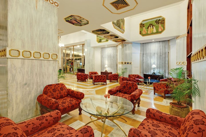 Guest Lobby