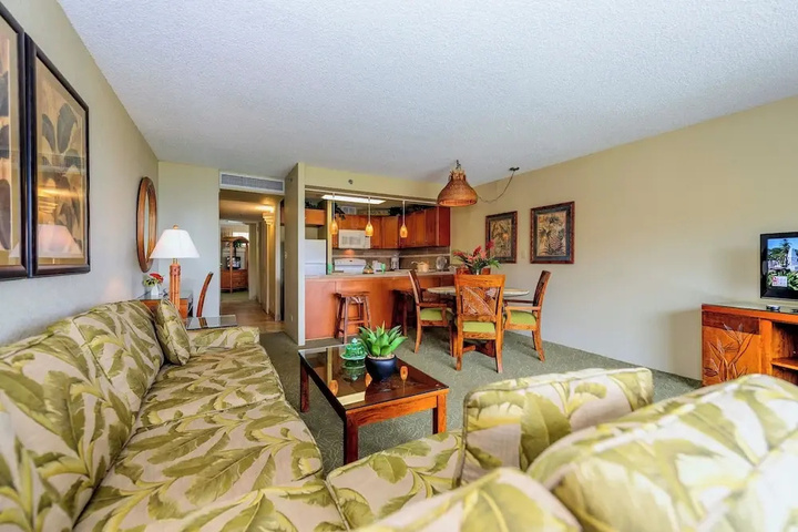 Room 4 of 27