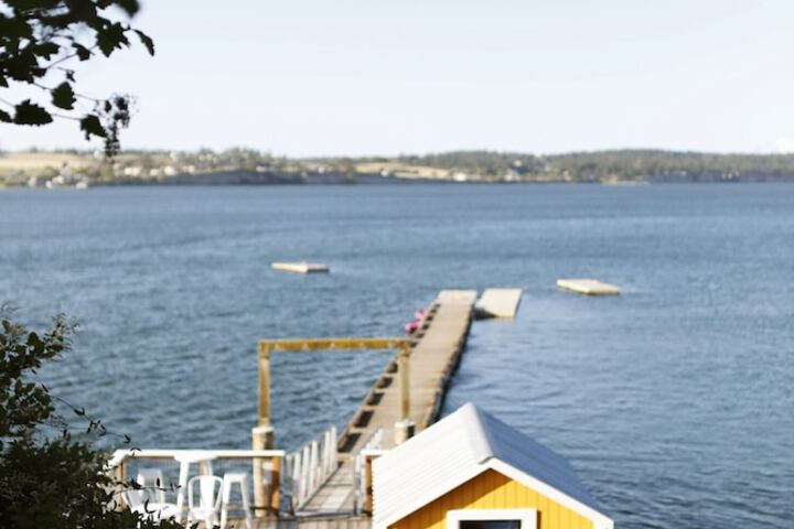 Dock