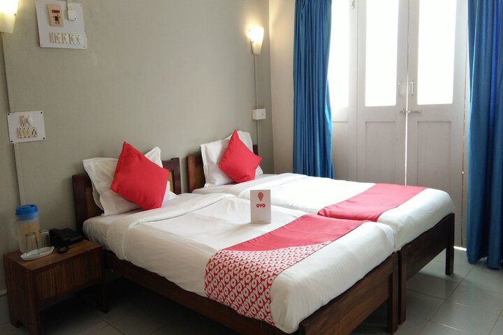 Room 16 of 36