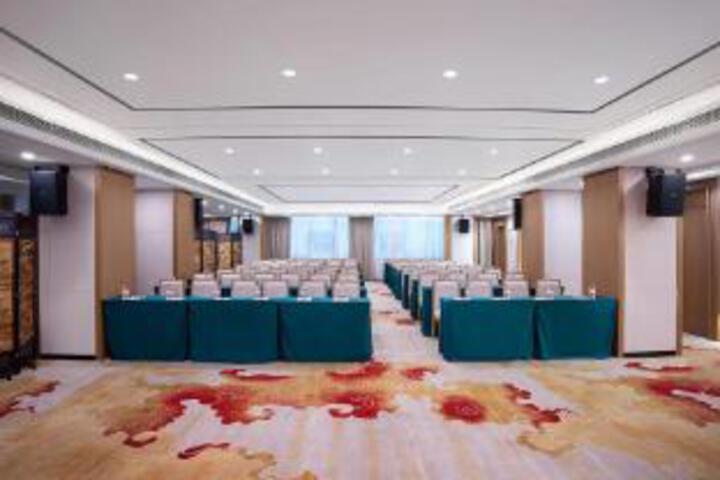 CHENGDU DAZHOU HOTEL