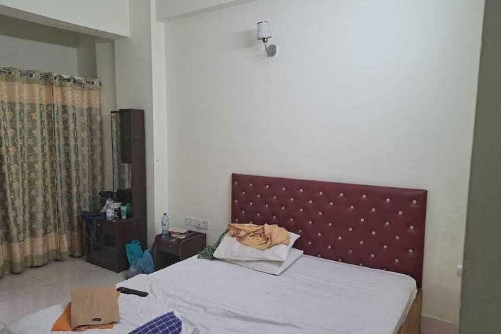Room 8 of 64