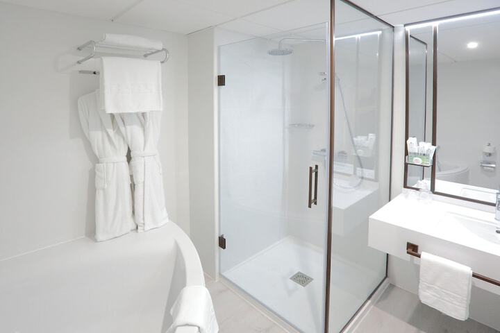 Clean Restrooms