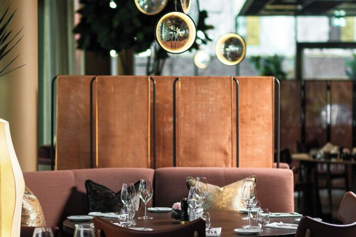 Dining 70 of 102
