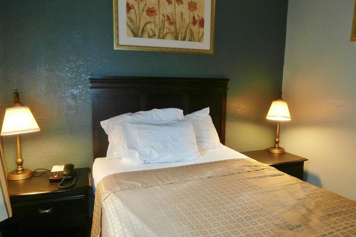 1 Double Bed (9 of 13)