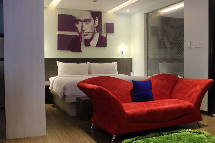 Room 22 of 67