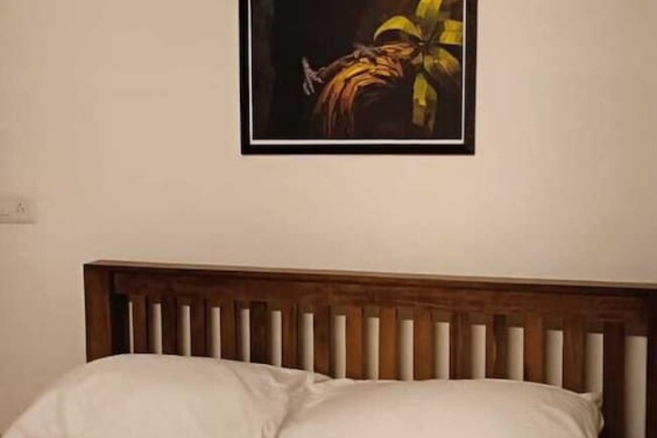 Room 2 of 41