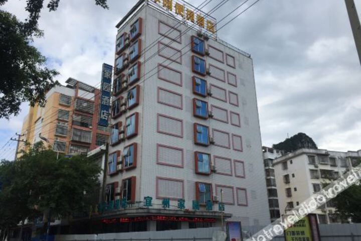 Hotel 4 of 18