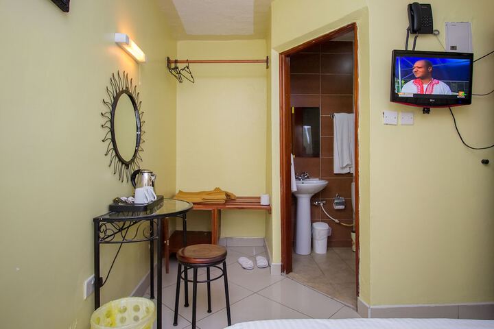 Room amenity