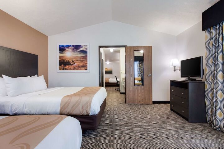 Room 14 of 38