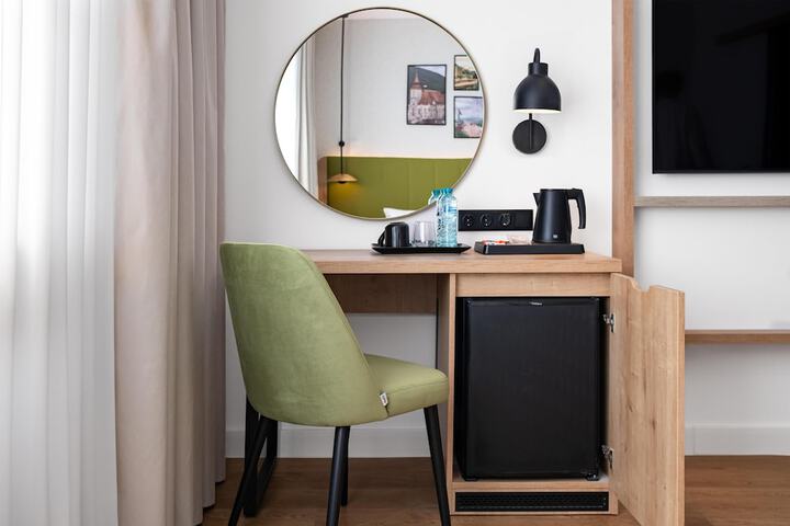 Room 20 of 83
