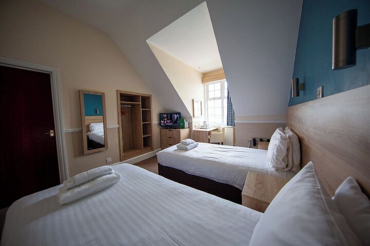 Room 10 of 53