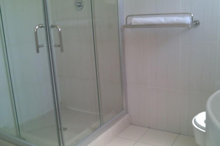 Room 16 of 26