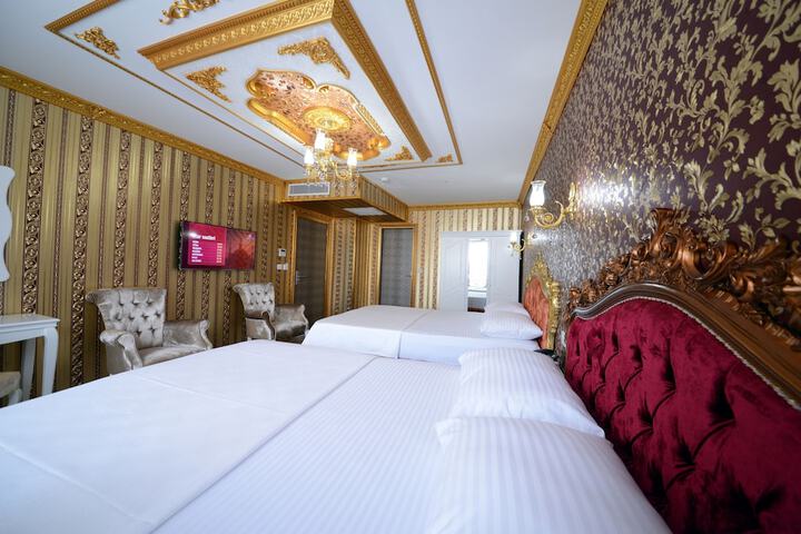Room 14 of 57