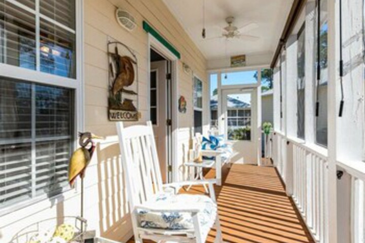 Terrace/Patio 4 of 33