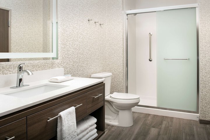 Bathroom shower