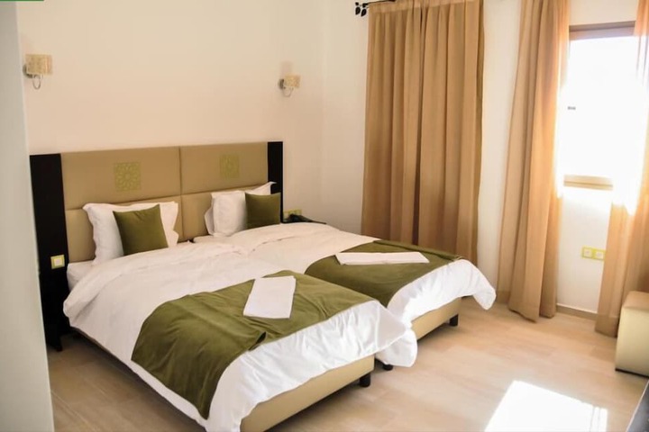 Room 2 of 15