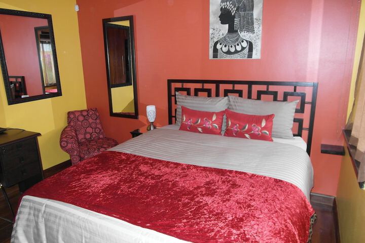 Room 10 of 47