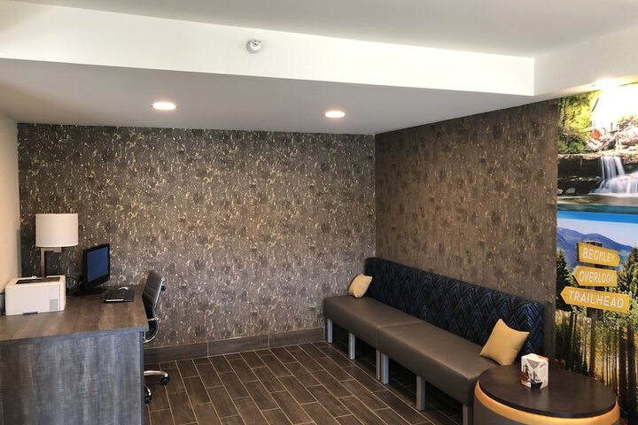 Lobby sitting area
