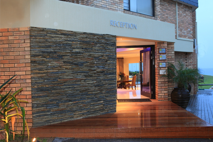 African Oceans Manor Guest House