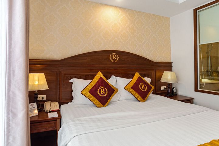 Room 10 of 73