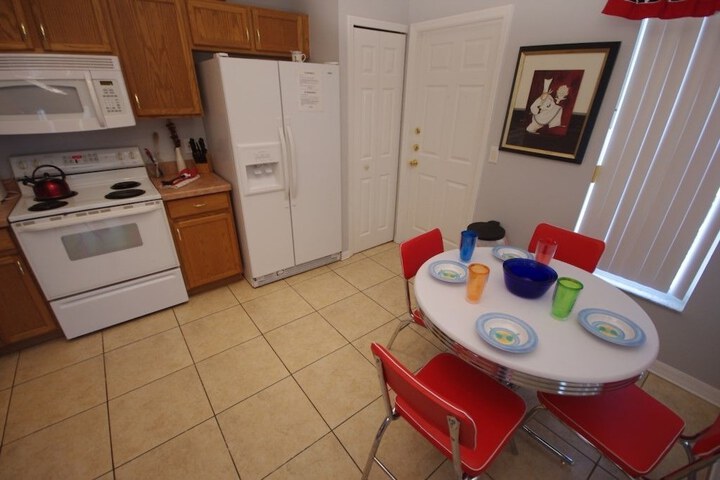 Breakfast/Coffee Service 31 of 41