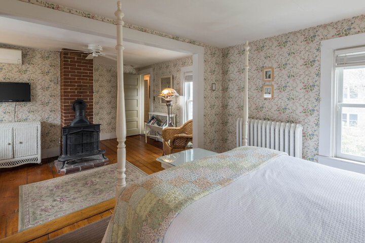 Room 16 of 75