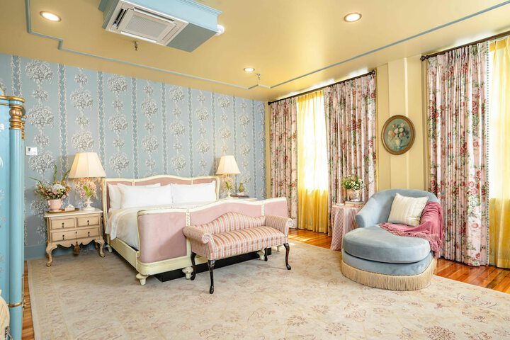 Room 21 of 26