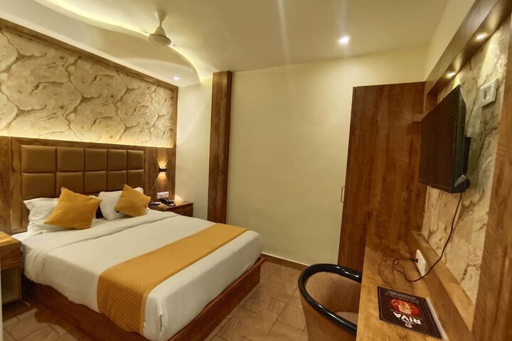 Hotel Riva International - Near Nesco Center