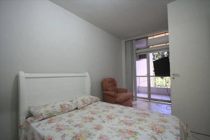 Room 3 of 17