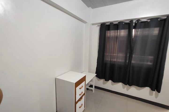 Room 13 of 43