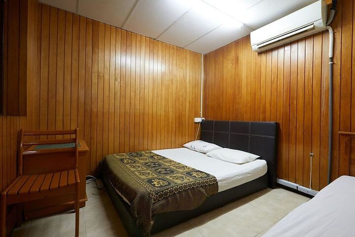 Room 60 of 96