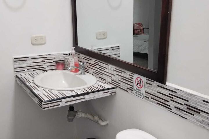 Room 8 of 20