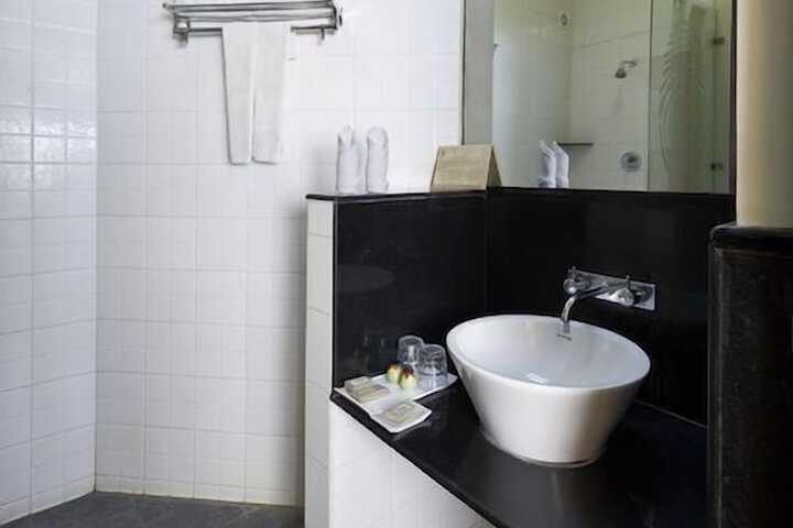 Clean Restrooms