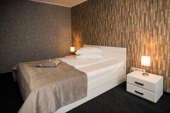 Room 47 of 132
