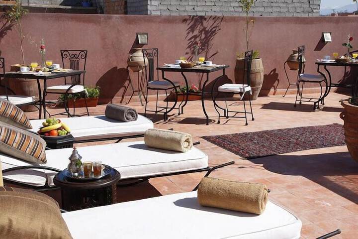 Sundeck 24 of 26