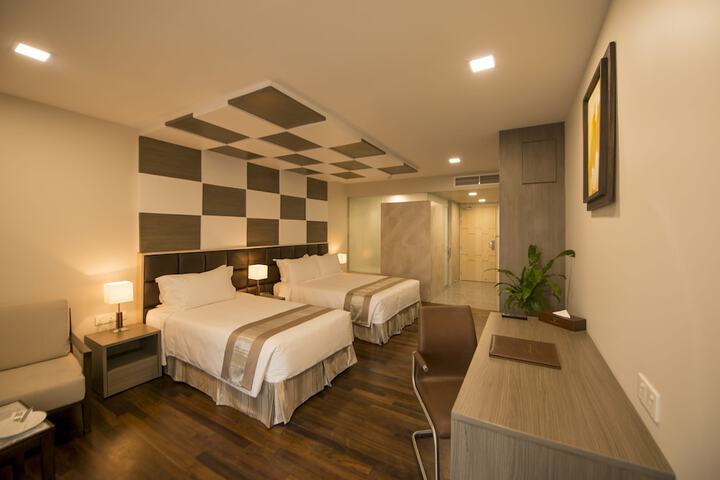 Room 26 of 129