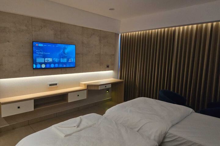 Room 21 of 87