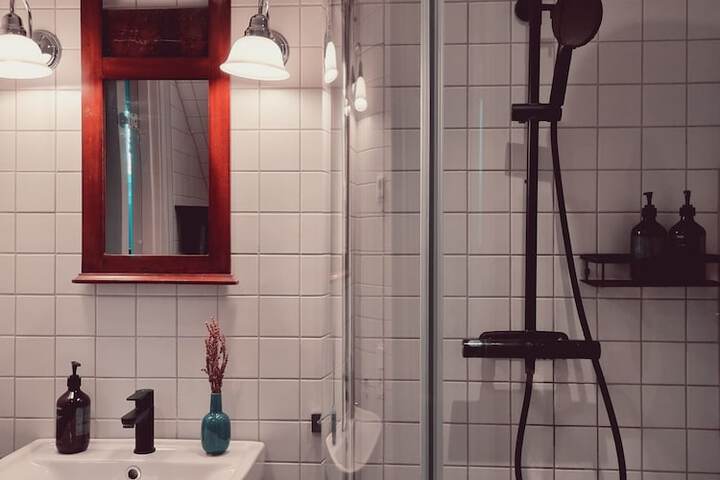 Room 26 of 58