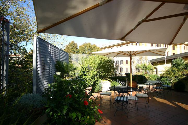 Terrace/Patio 52 of 53